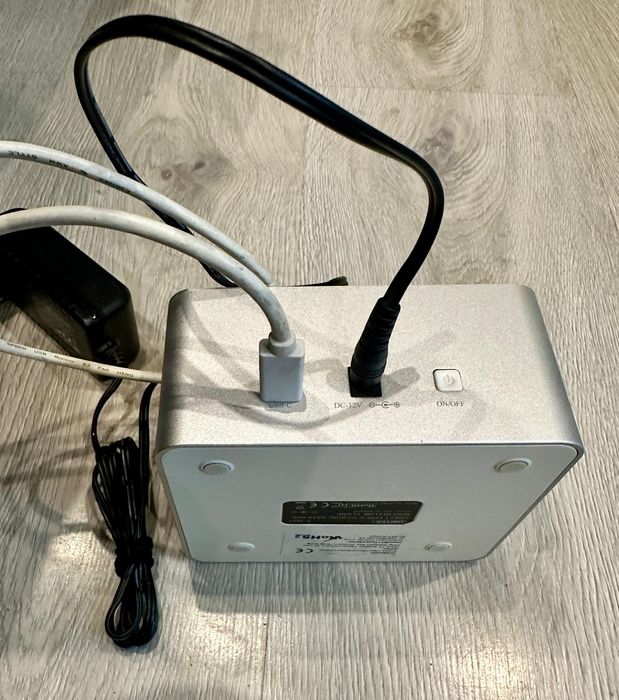 UNITEK Stacja klinująca dyski 2xSATA