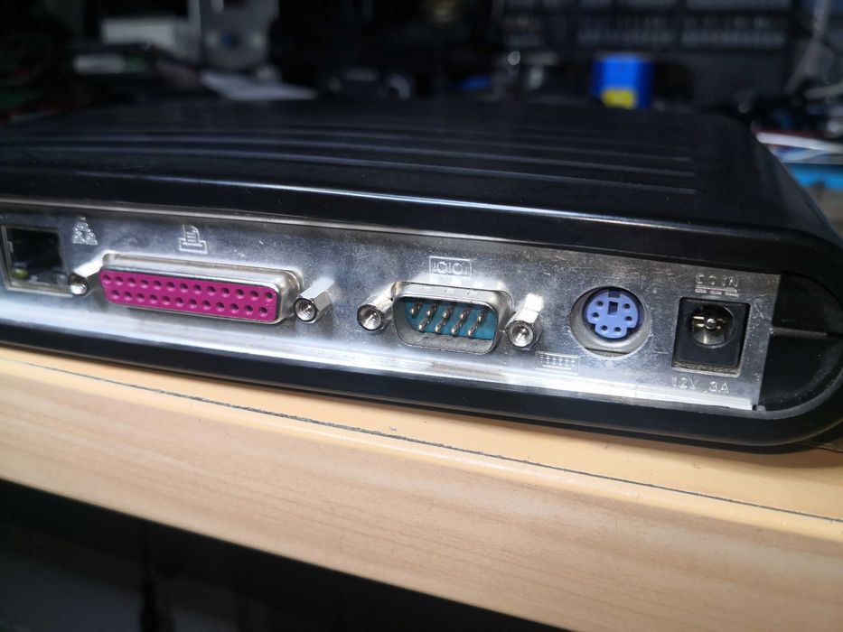 Clientron TC3590 Retro DOS PC – VIA C7 1GHz – MS-DOS 6.22 – CF 2GB – Som + LAN + USB