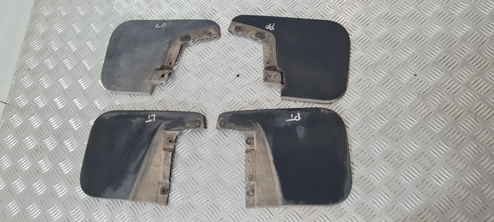 Mitsubishi L200 V Fullback Chlapacz Przód Tył Lewy Prawy