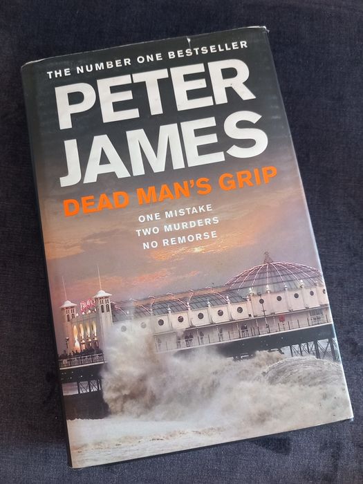 Dead Man's Grip - PETER JAMES