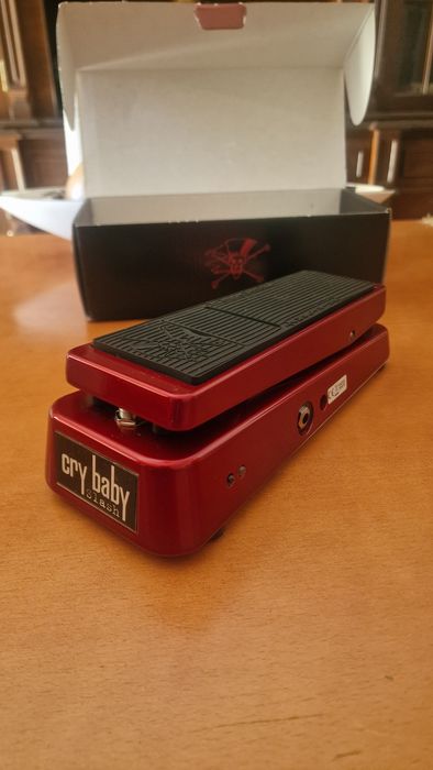 Pedal Cry Baby Slash SW-95 + adaptador