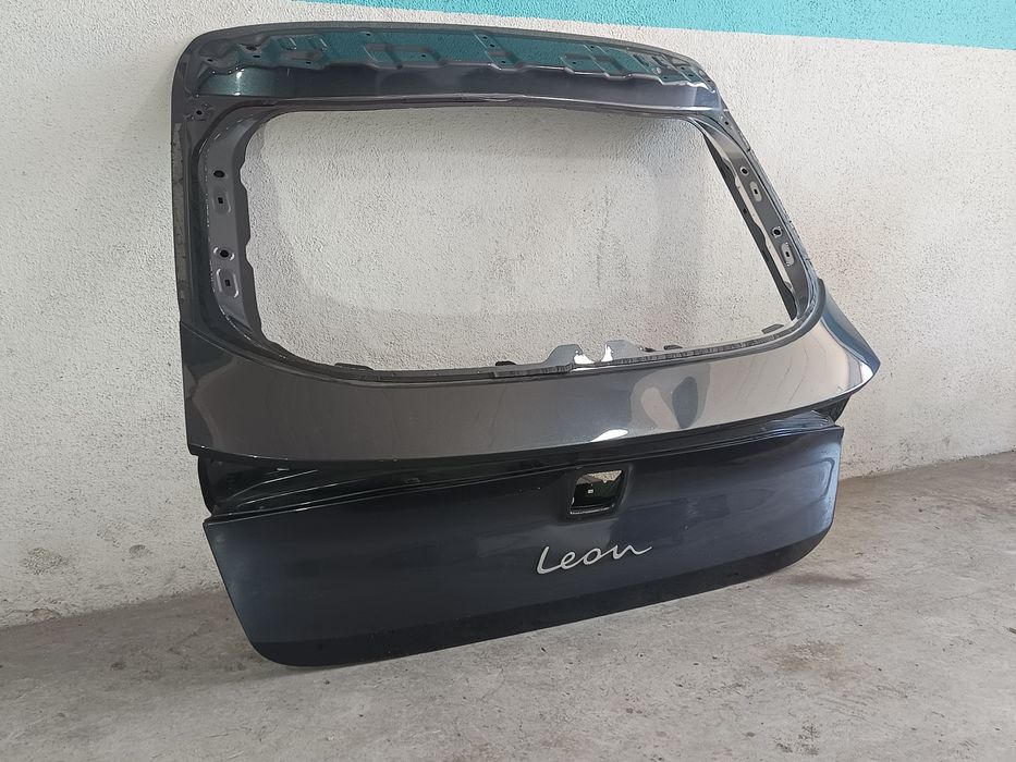 Tampa da Mala / Tampa Traseira SEAT Leon OEM 5FA827023