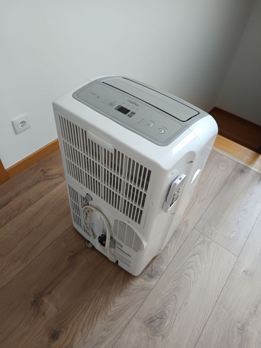 Ar condicionado portátil whirlpool 12000 BTU