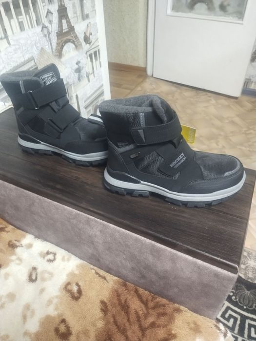 Продам обувь зима Том м