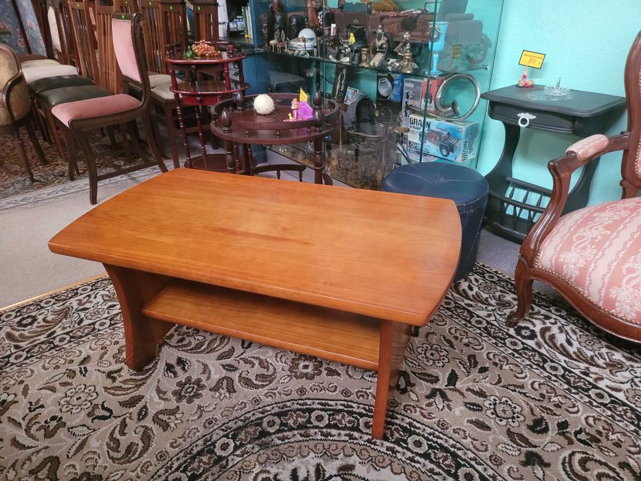Solid Wood Coffee Table - Excellent Condition