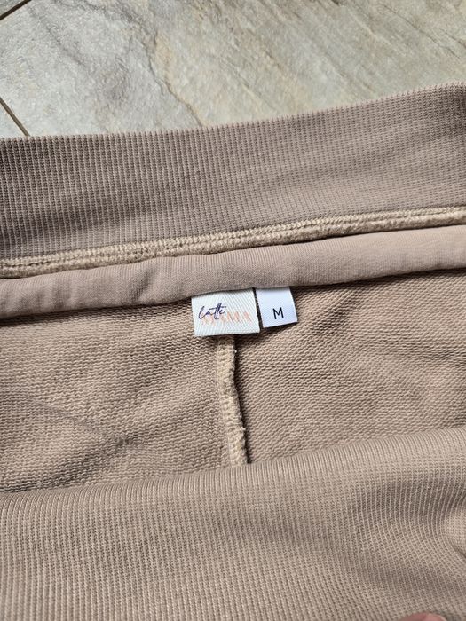 Dresowe spodnie ciążowe Latte Mama kawowe M