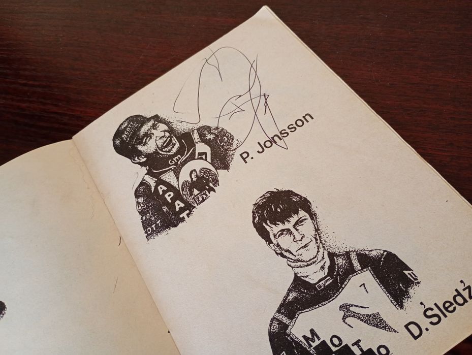 Programy meczowe i magazyny żużlowe - autografy zawodników
