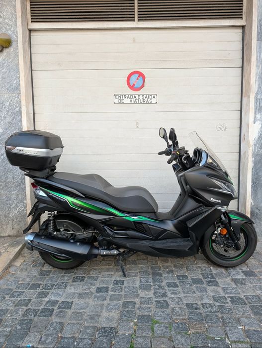 Kawasaki J 300cc
