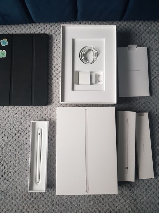 TabletApple Ipad8TH GEN 10,2"32GB Sr A2270+Etui+Pencil+Szkło+GWARANCJA