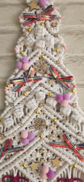 Choinka z makramy XXL 87 cm – ozdoba świąteczna boho