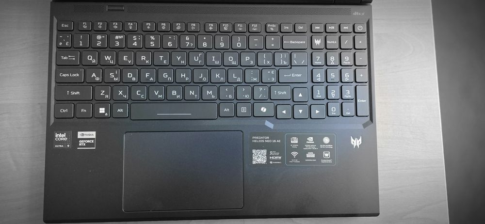 Ноутбук Aser Predator Helios Neo 16 AI, 5070ti, 2tb, 64gb ddr5.