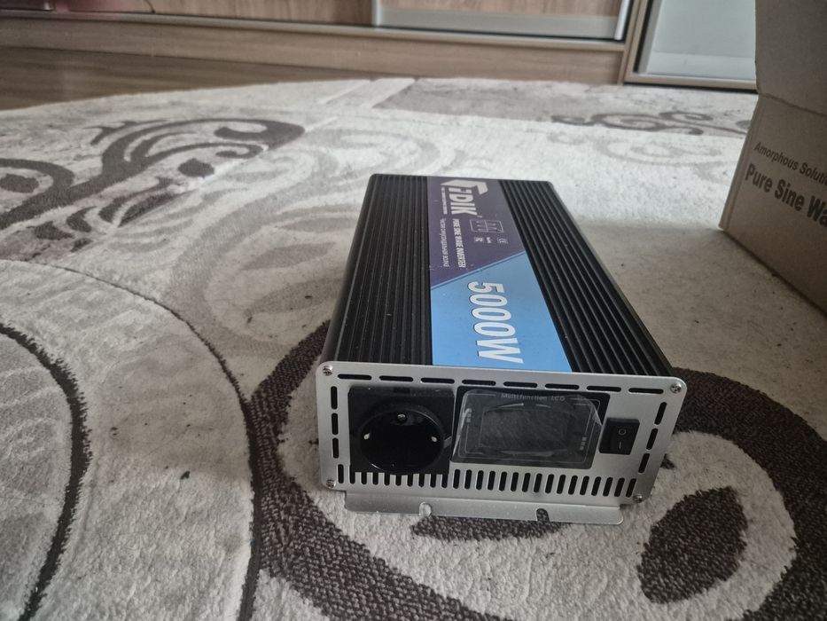 Перетворювач 12/220 В. з чистим синусом