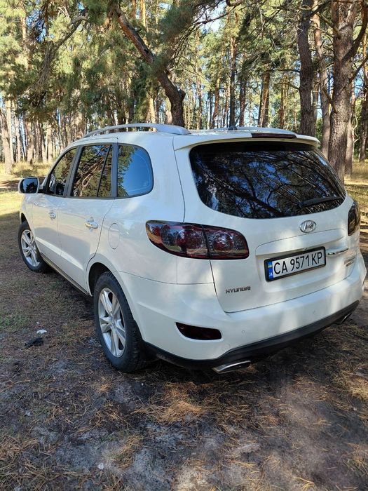 HYUNDAI SantaFe 2011год