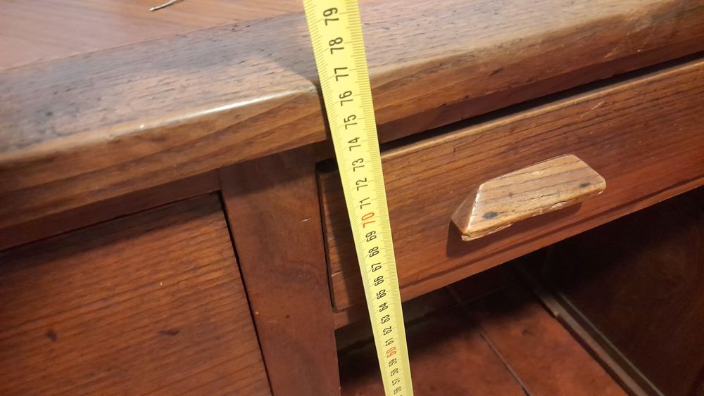 Secretária vintage, em madeira maciça