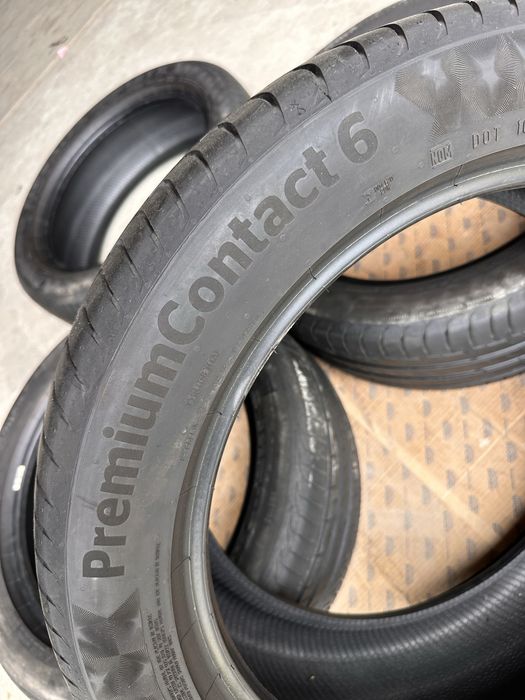 Резина Літо.      Continental.  235.50.19.   Germany