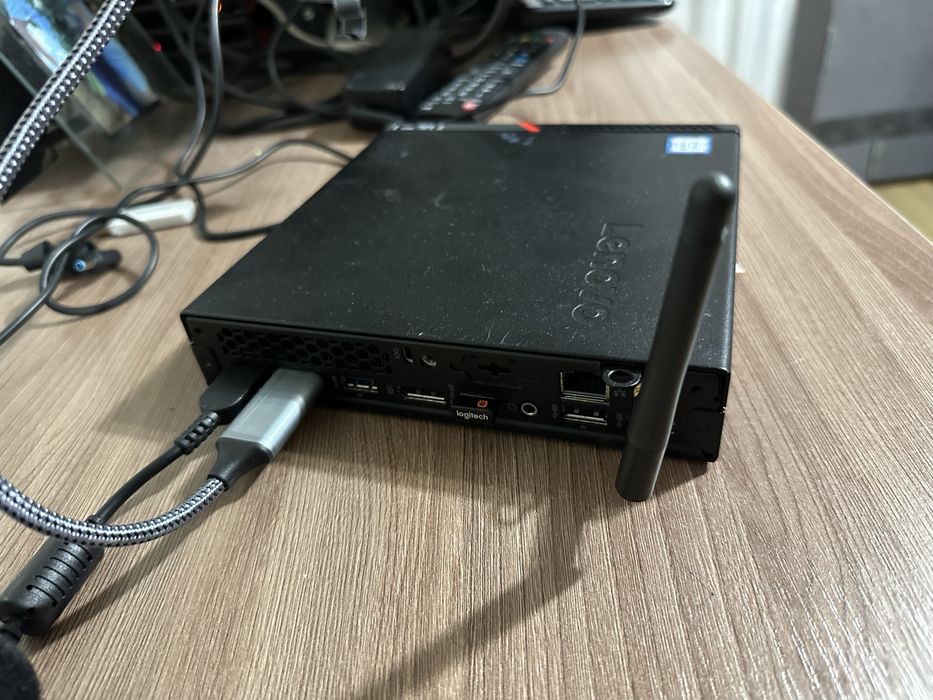 Міні ПК Lenovo M700