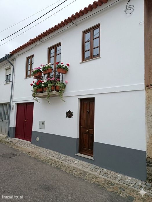 Moradia a iniciar remodelação