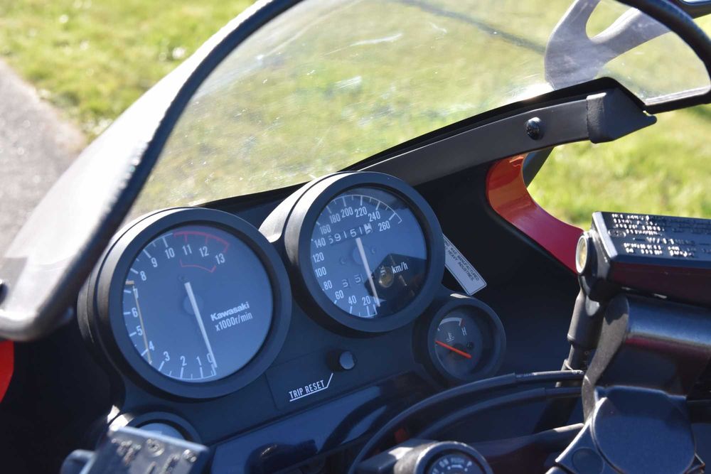 Vendo kawasaki GPZ900R