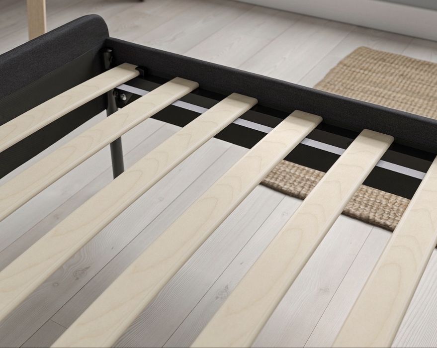 Slattum cama cinza