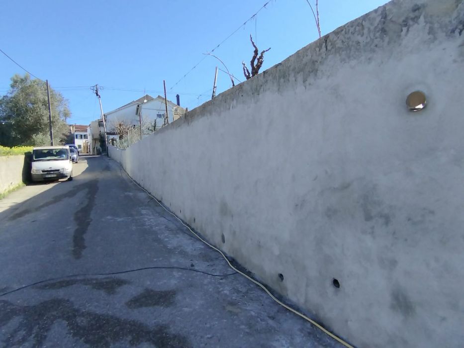 Trabalhos de eletricidade e canalização