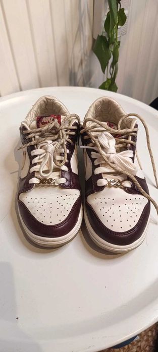 Nike dunk low lx - year of the snake buty 37,5
