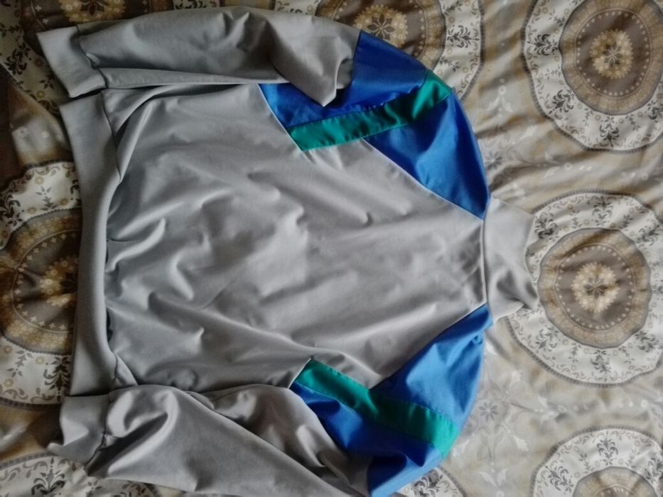 Kurtka sportowa. Tanio !