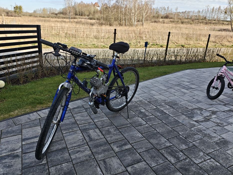 Rower z silnikiem spalinowym 80cc