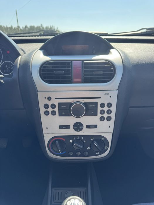 Opel Corsa C 1.3 cdti 2005 muito bom estado