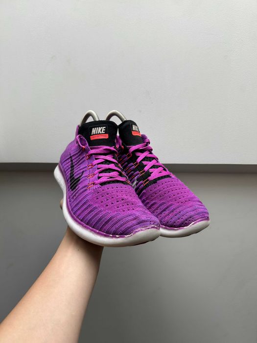 Кросівки nike -  розмір 40.5