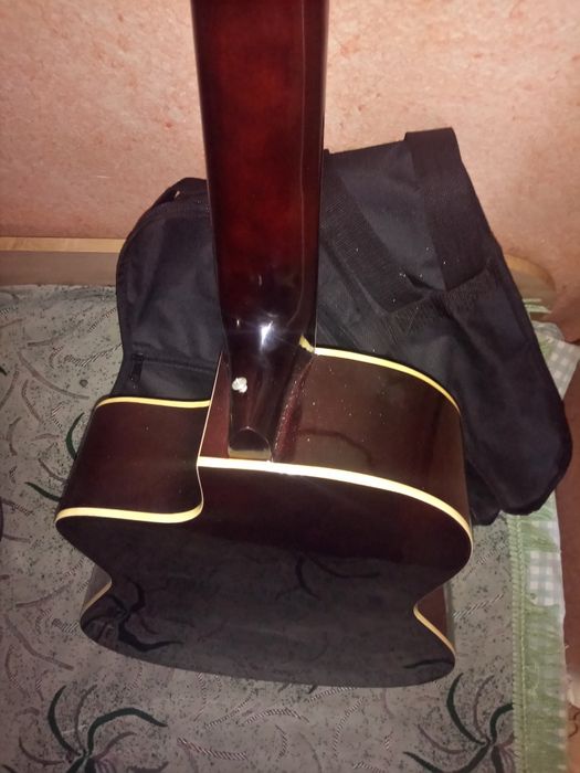 Гитара бу АЛЬМІРА