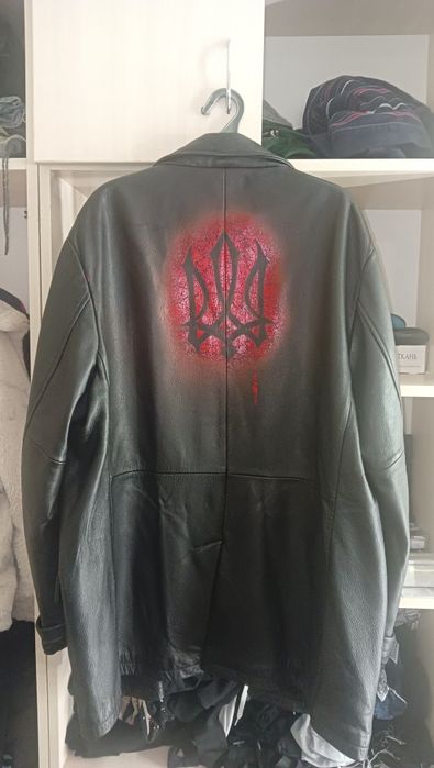 Шкіряний плащ з принтом, панк, метал