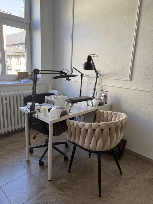 Робота для майстра манікюру