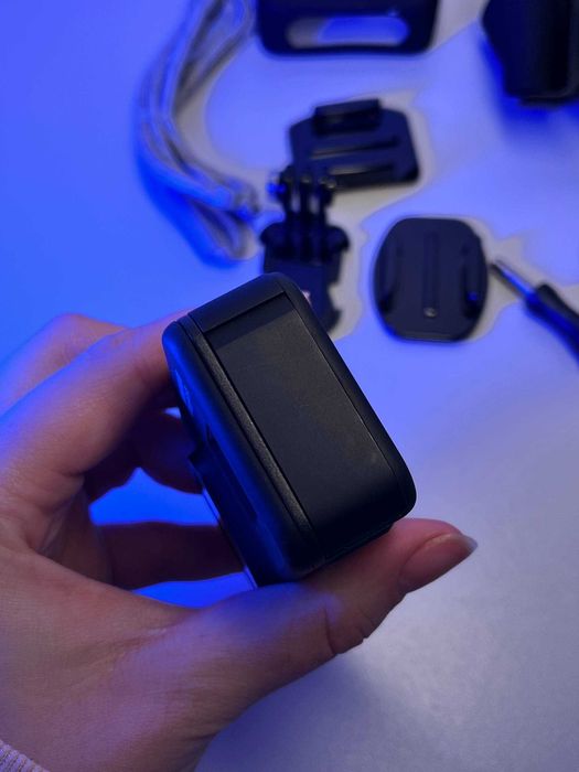 Екшн-камера GoPro Hero 8 з нагрудним кріпленням