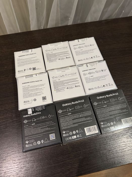 Нові бездротові навушники Samsung Galaxy Buds/Buds+/Buds 2/Live/Pro/2