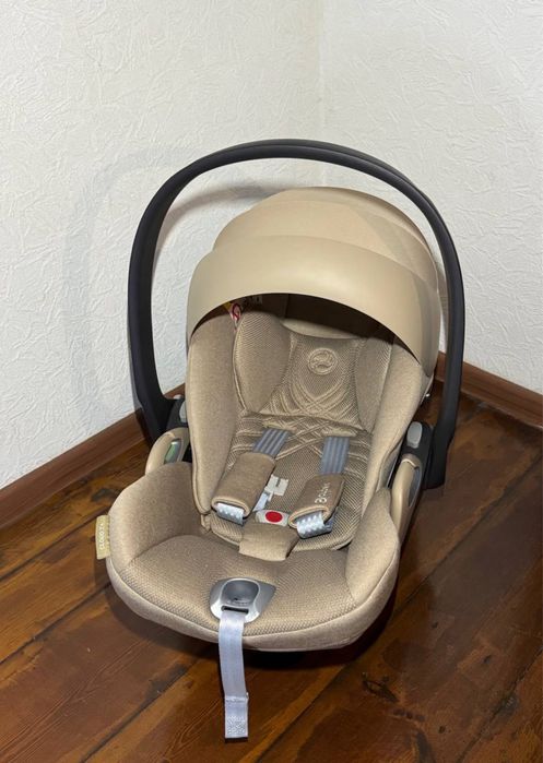 Автокрісло Cybex Cloud T i-Size беж