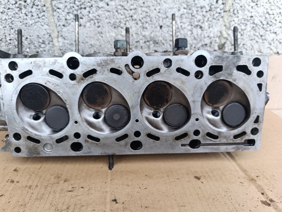 Гбц головка 1.8 M40 Bmw E30 E36 E34 бмв е36 е30 1706937