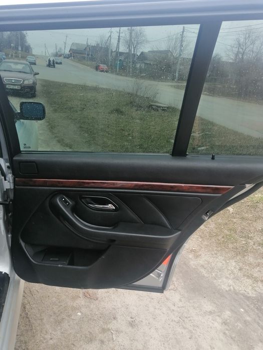 Продам бмв е39 туринг