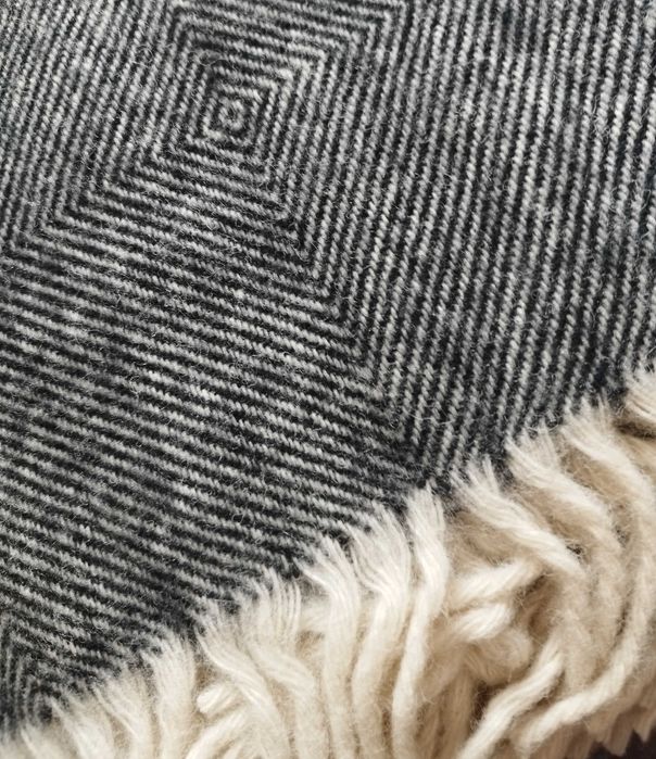 narzuta pled koc wełniany 100% wełna gramatura 380gr 160x200 polski