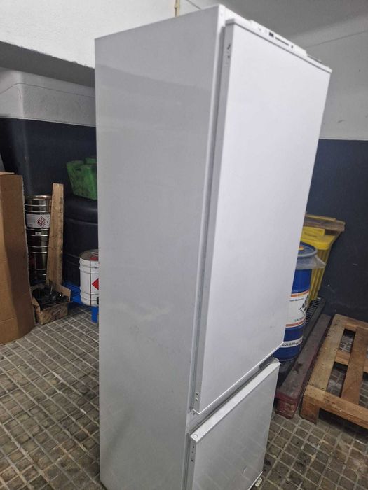 Frigorificos e microondas