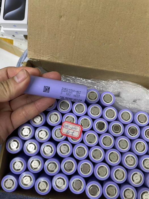 Samsung 21700 40T 35А SDI 2023 року випуску