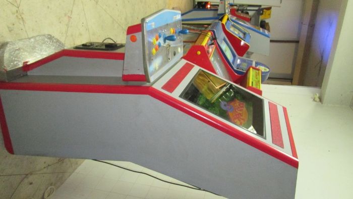 Máquina jogos original como nova com 2600 jogos