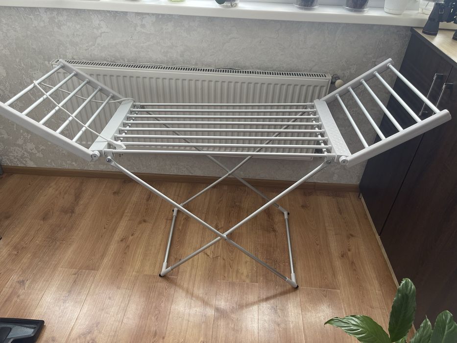 Сушарка для білизни електрична