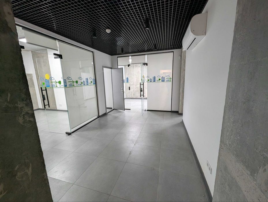 Продаж приміщення 395м2.,вул. В.Великого ЖК Америка Без комісії