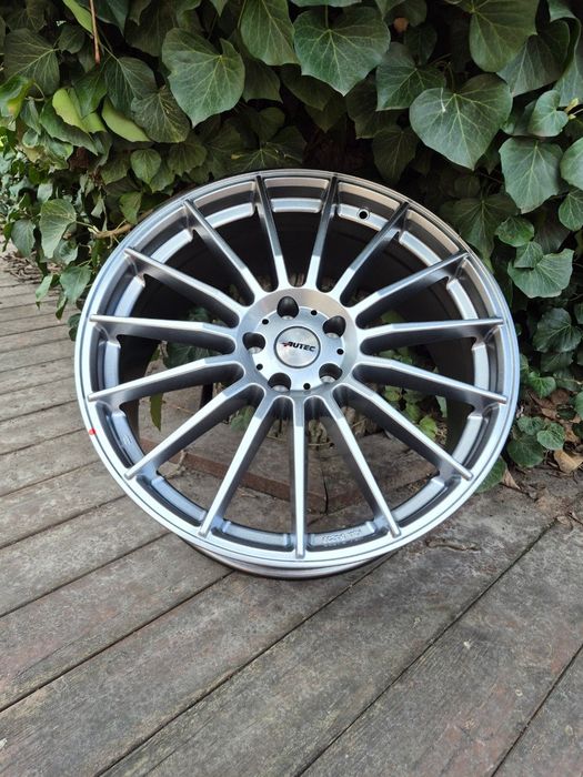 Німецькі диски Autec Lamera R20 5x112 на Audi / VW / Skoda / Mercedes / BMW.