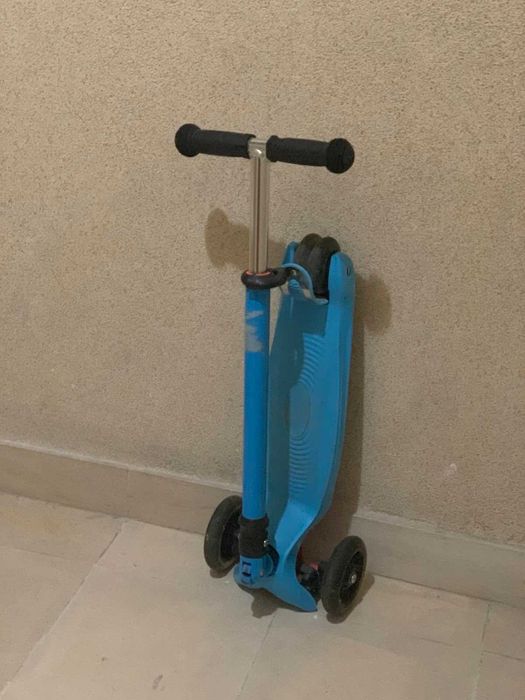 Trotinete criança 3 rodas com luzes