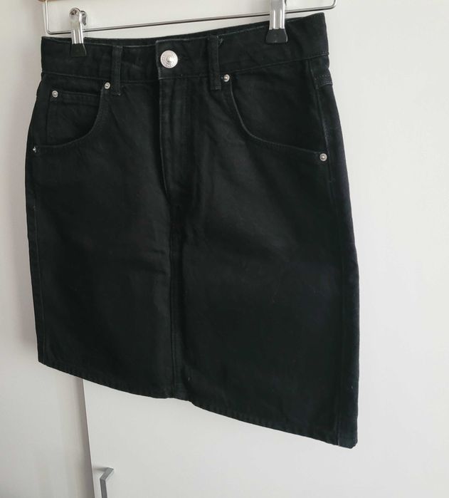 Gina Tricot czarna spódnica spódniczka mini klasyczna lato 36 S