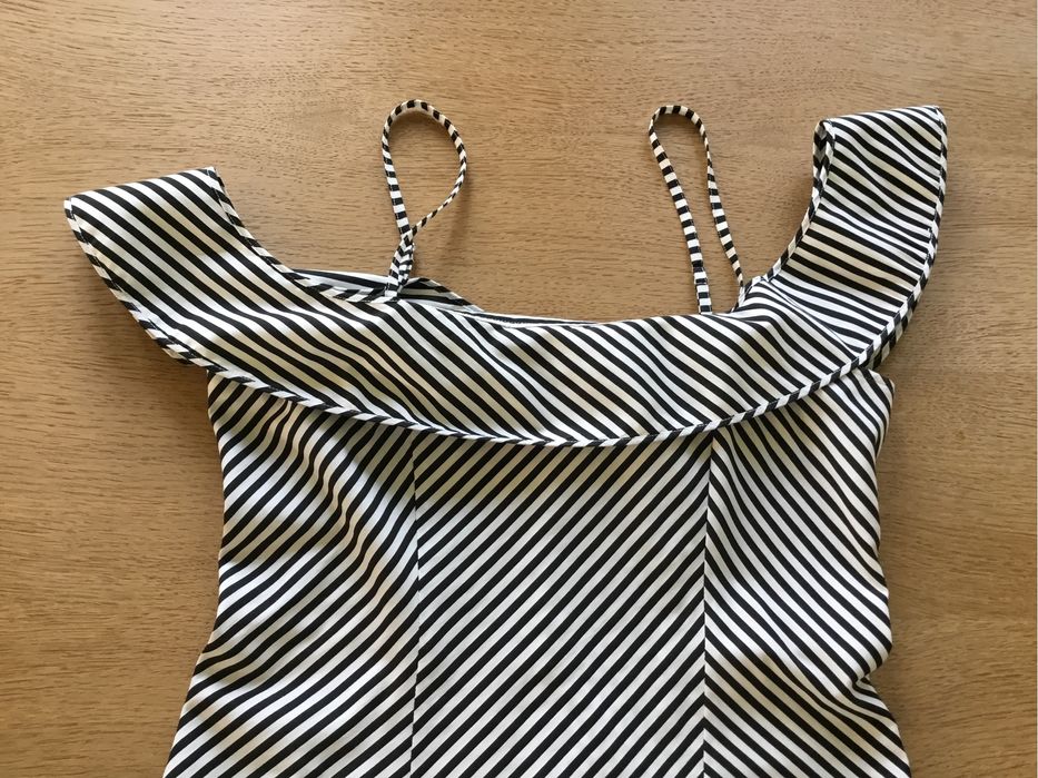 Sukienka Armani r. XS