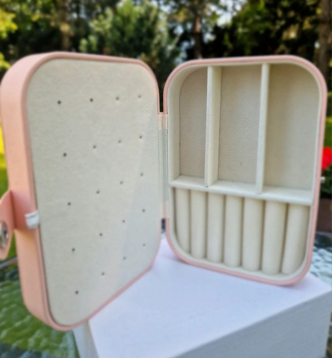 Organajzer Szkatułka Na Biżuterię  Kuferek