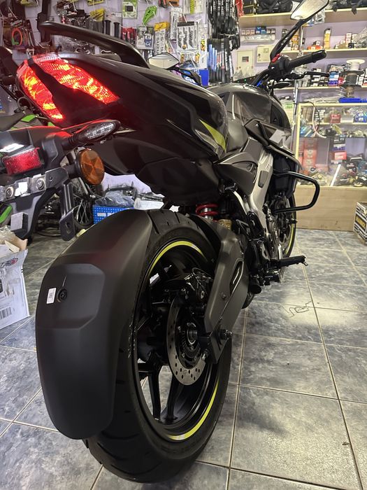 Bajaj Pulsar NS400 2025 офіціал новий акція