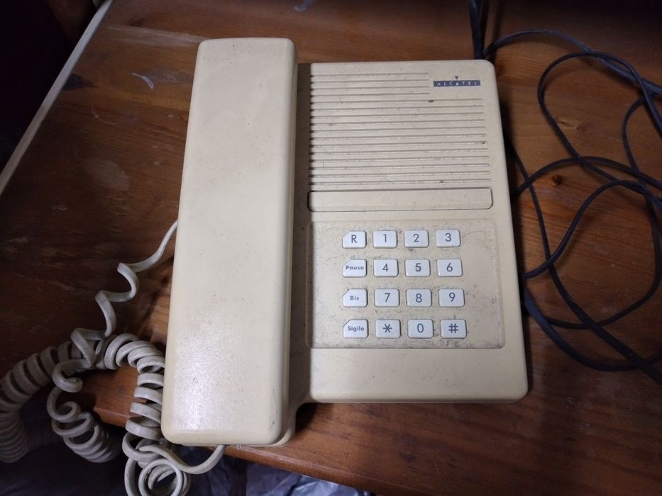 Telefone antigo de teclas